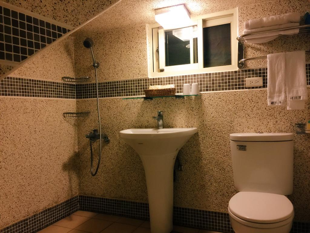 פולי Fall In Love Karuizawa Hostel מראה חיצוני תמונה
