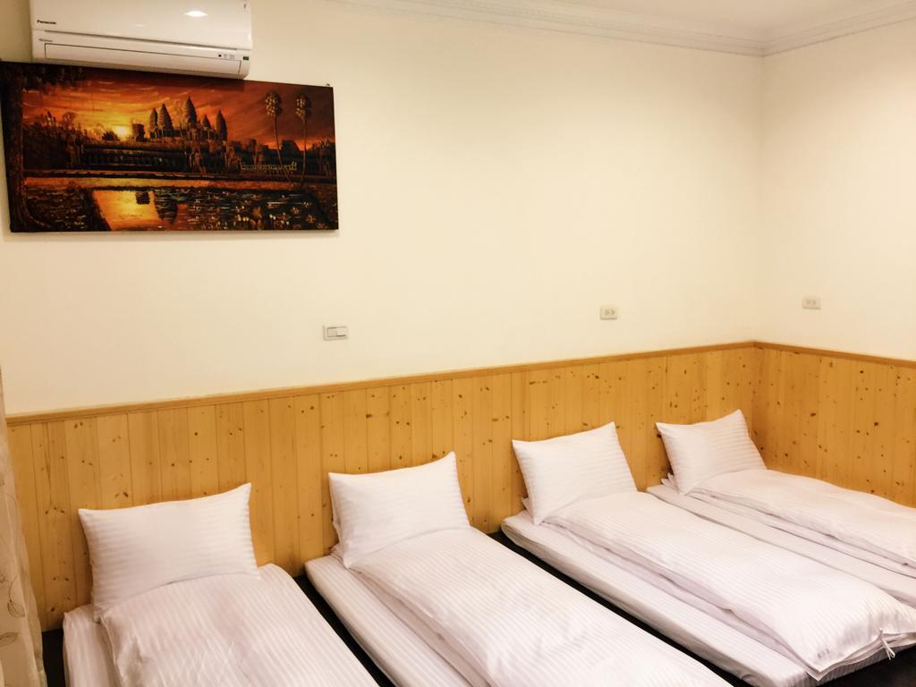 פולי Fall In Love Karuizawa Hostel מראה חיצוני תמונה
