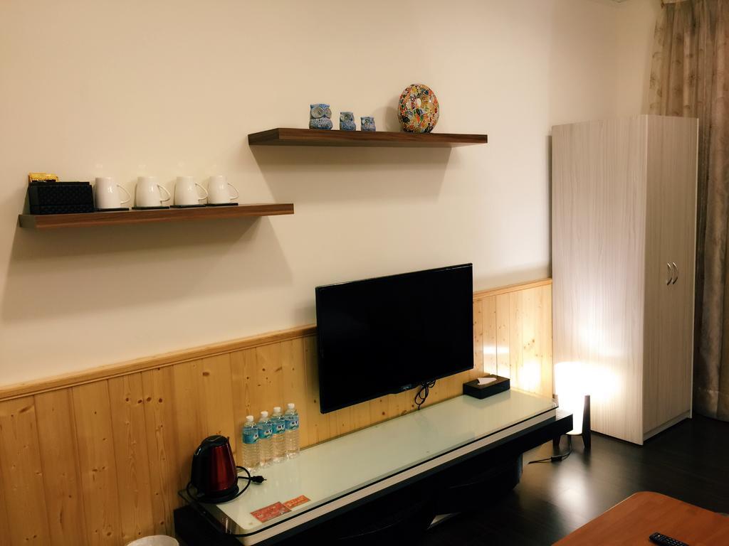 פולי Fall In Love Karuizawa Hostel מראה חיצוני תמונה