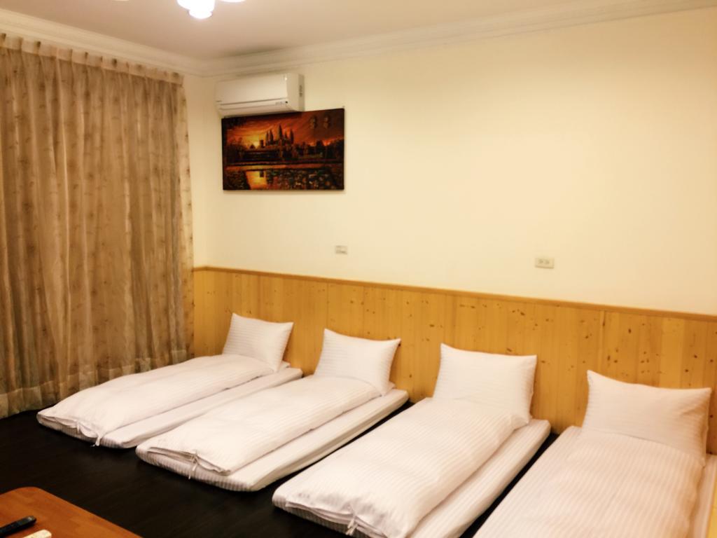 פולי Fall In Love Karuizawa Hostel מראה חיצוני תמונה
